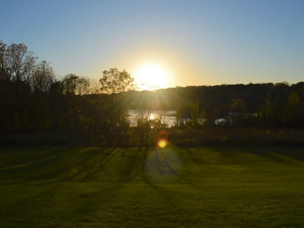 Local's guide to Fall colors in the Whitnall Park