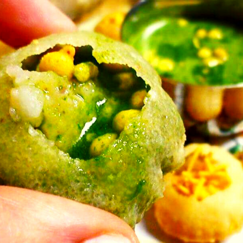 Pani puri the best street food of India